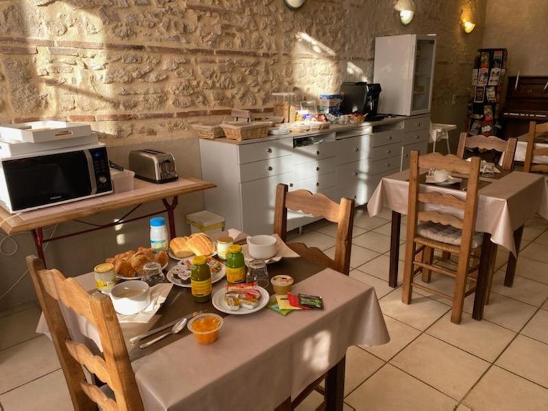 Relais Des Iles D'hotes * Agen
